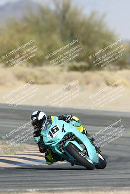 media/Dec-07-2025-CVMA (Sun) [[3e7d2de5dc]]/Race 8-Middleweight Shootout/